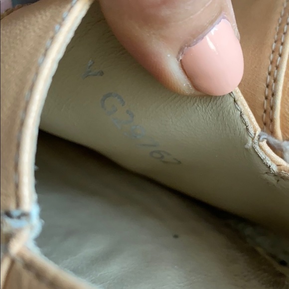 CHAMPAGNE PINK CHANEL ESPADRILLES - Picture 4 of 8